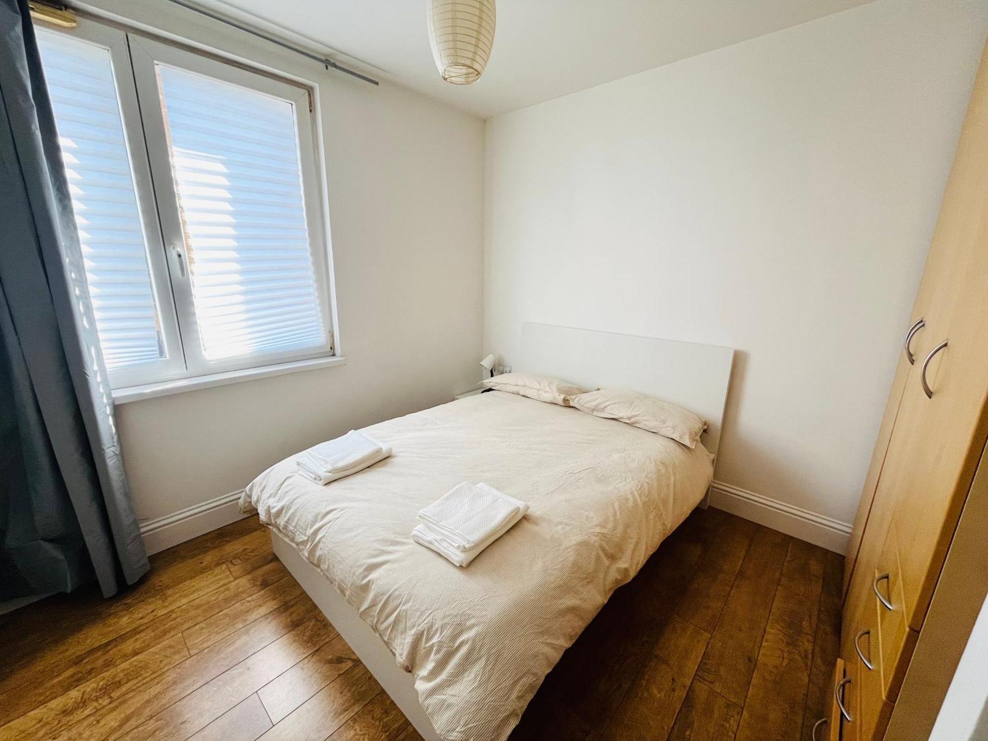 London Modern Flat Near Transports Apartment ภายนอก รูปภาพ